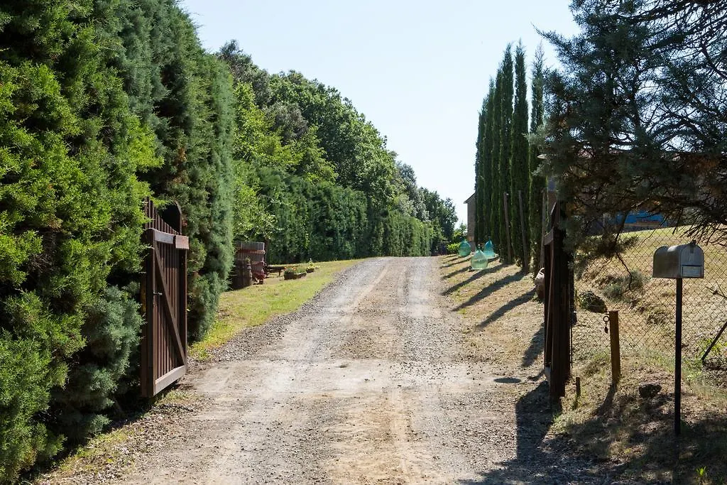 Agriturismo La Vigna Villa San Gimignano Italy